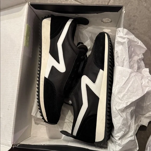 rag and bone  Retrohost pickx Running sneaker in black and white - Picture 15 of 15